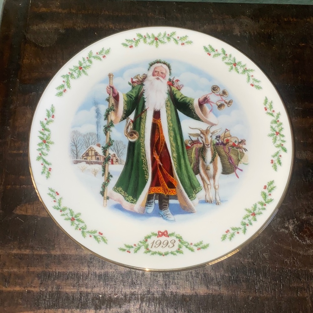 🎅🏼 LENOX COLLECTOR PLATE 🎅🏼